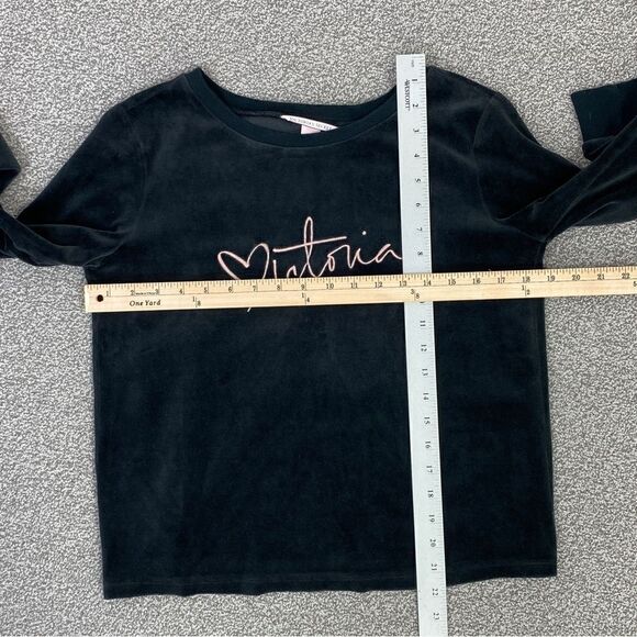 Victoria’s Secret Velour Embroidered Open Split Back Shirt Black Small - Picture 12 of 13